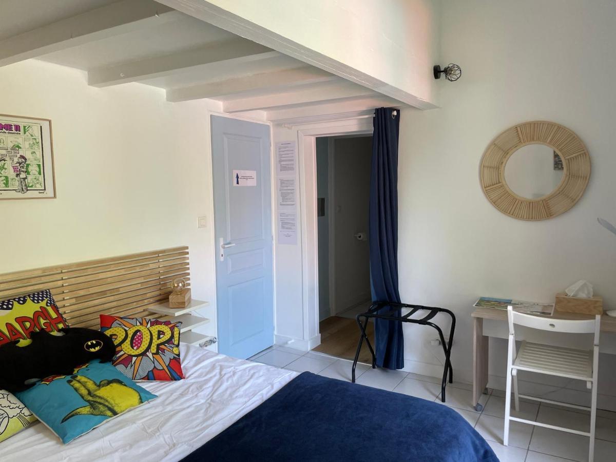 Merig'Home Chambre Bd Climatisee Dans Maison Avec Piscine Au Calme En Ville, Sdb & Toilettes Prives Angouleme Exterior photo